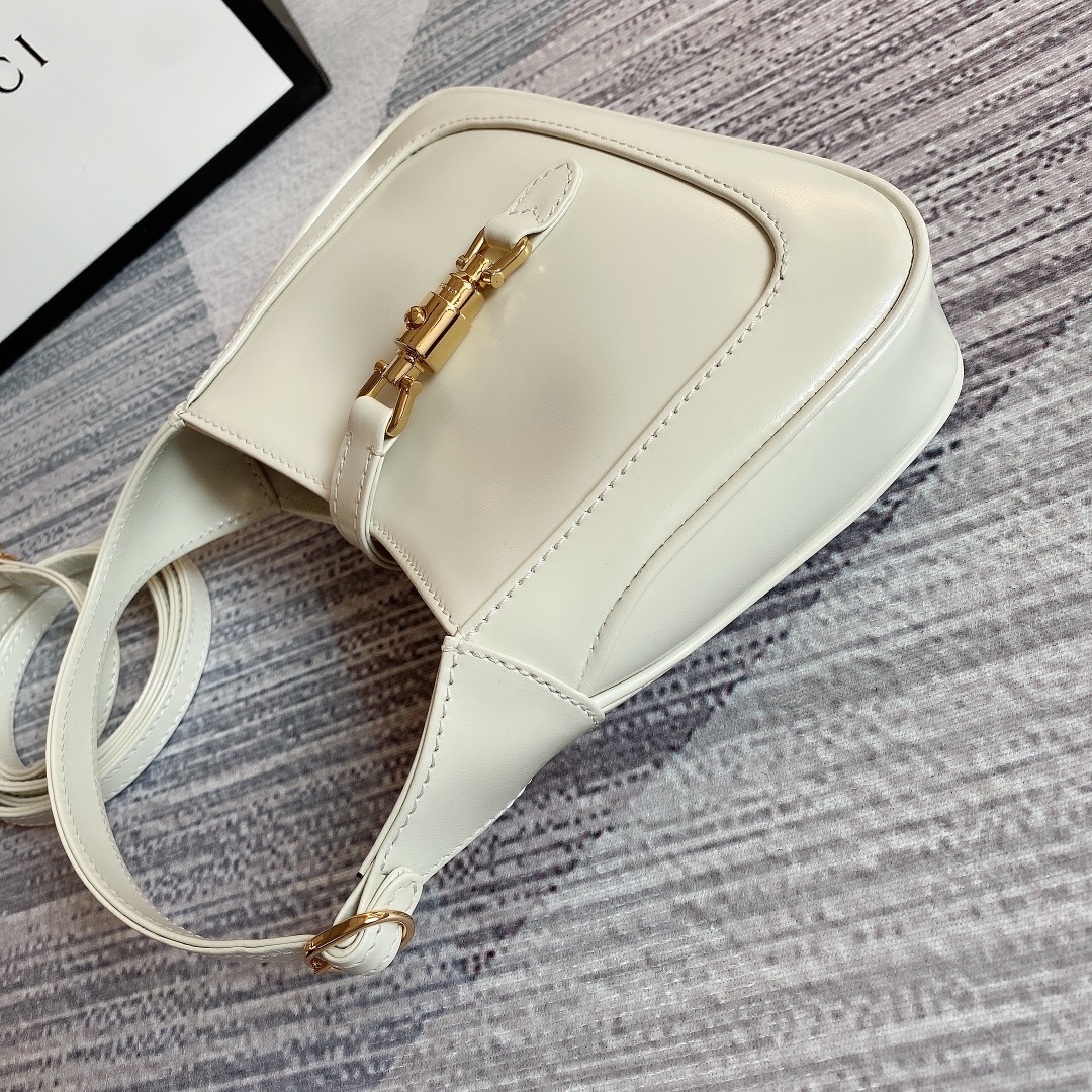 Gucci Jackie 1961 Mini Shoulder Bag 637091 White